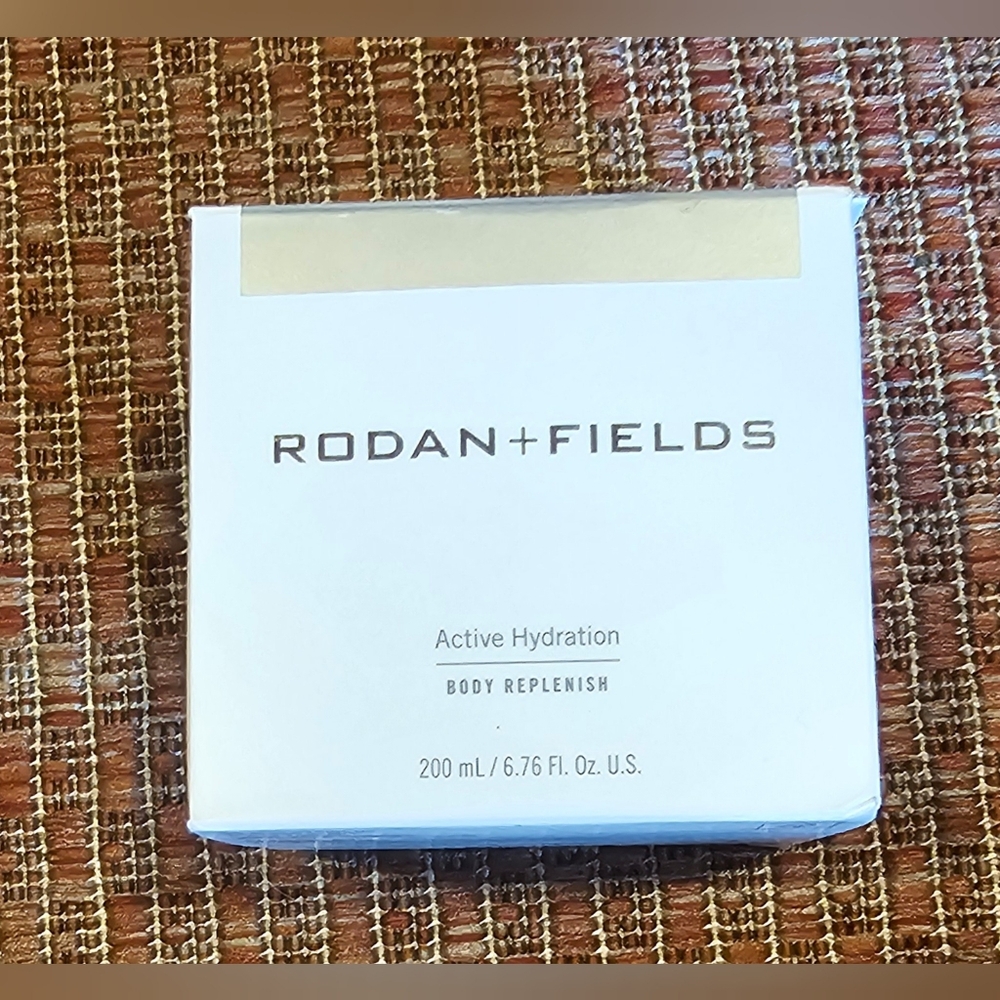 Rodan + Fields Active Hydration Body